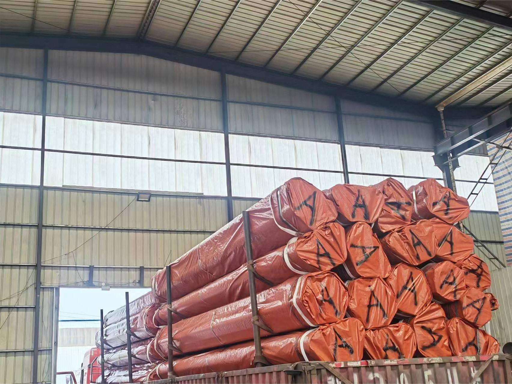 ASTM A106 A53 seamless steel pipe shipment (2)