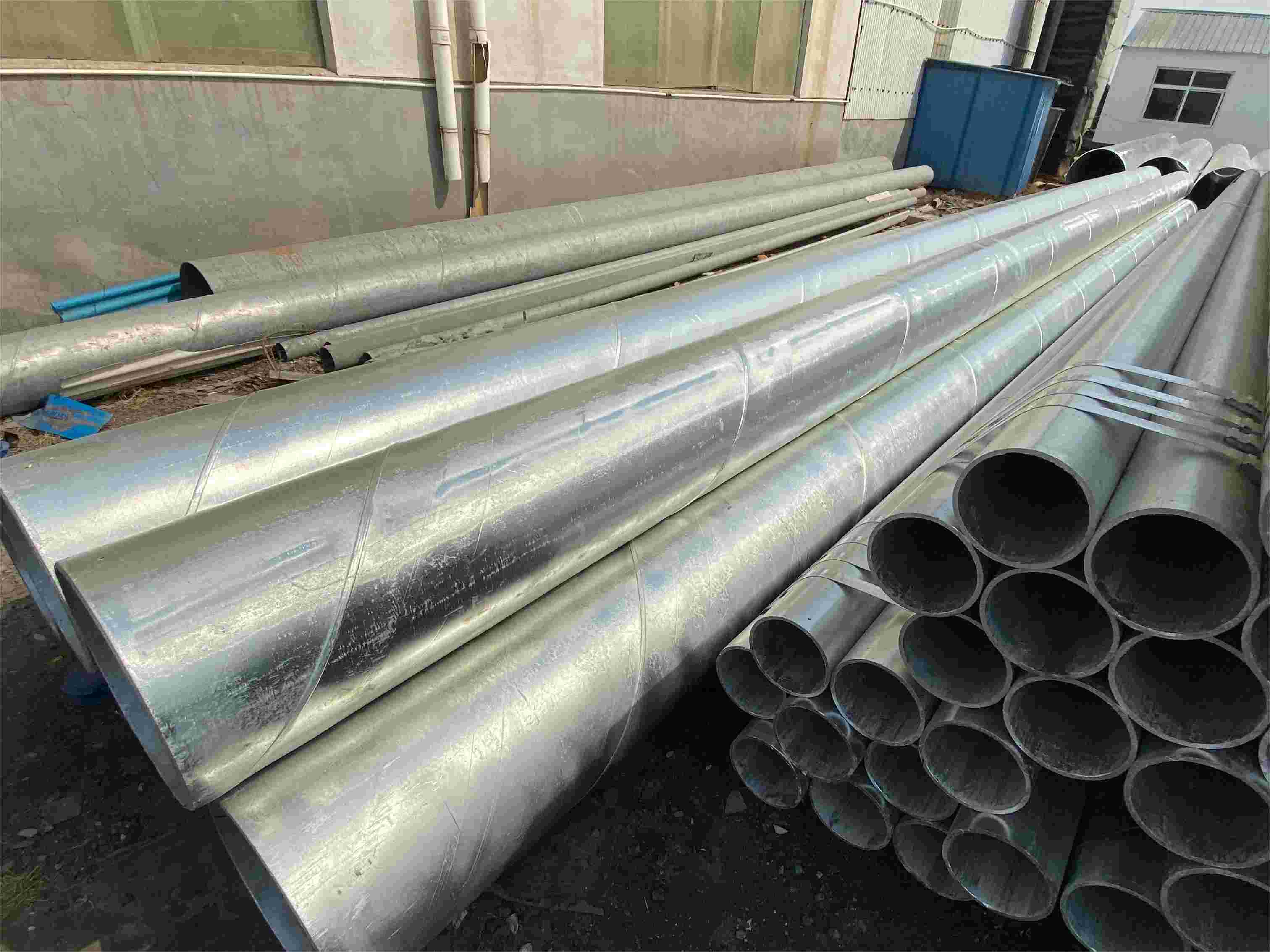 SSAW Steel Pipe Surface Coating (2)