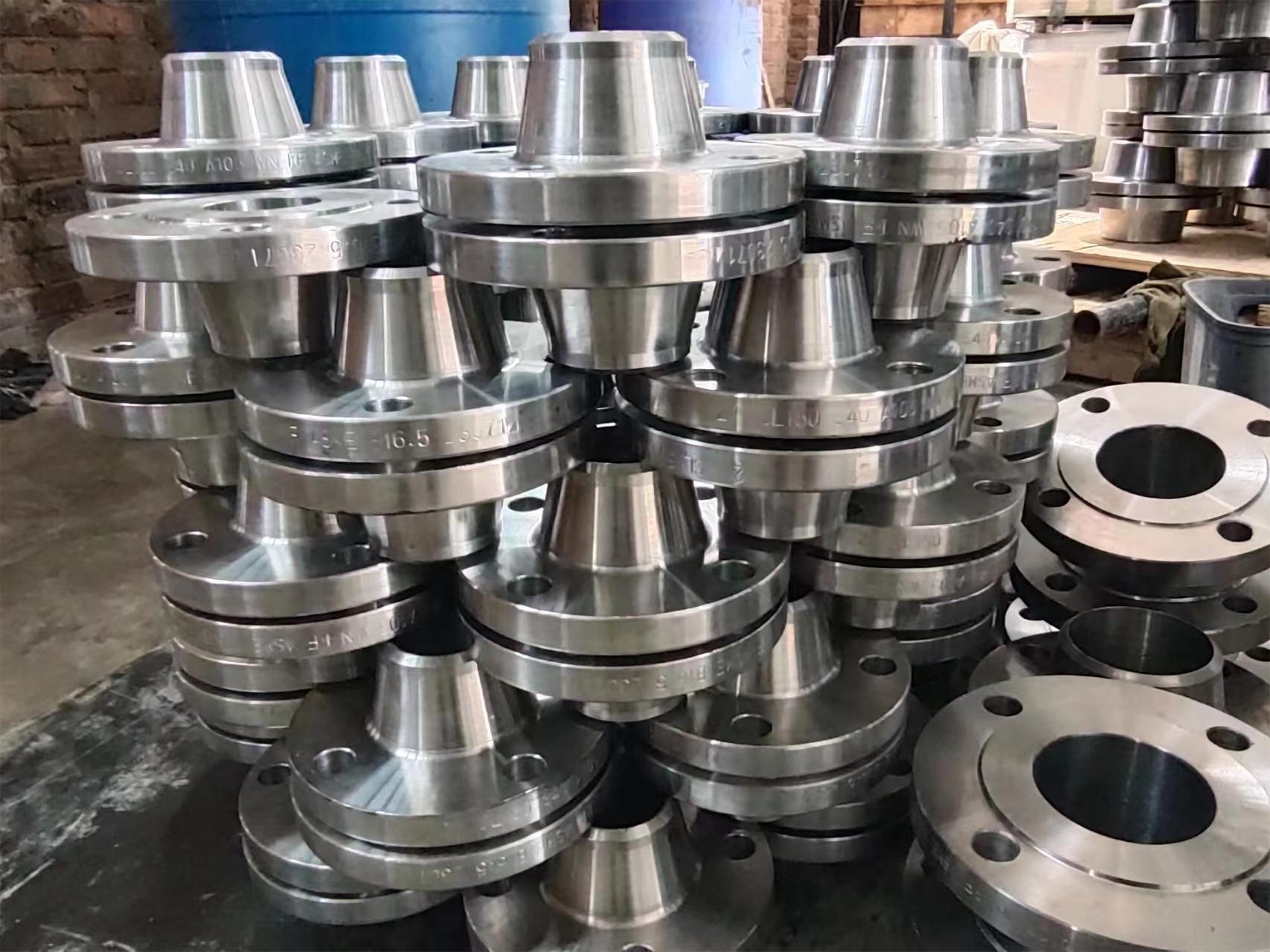 WNRF Flanges